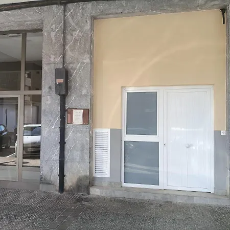 Apto San Juan -parking Gratis, Reformado- Gaztelugatxe Y Gastronomia -familias Y Parejas Bermeo